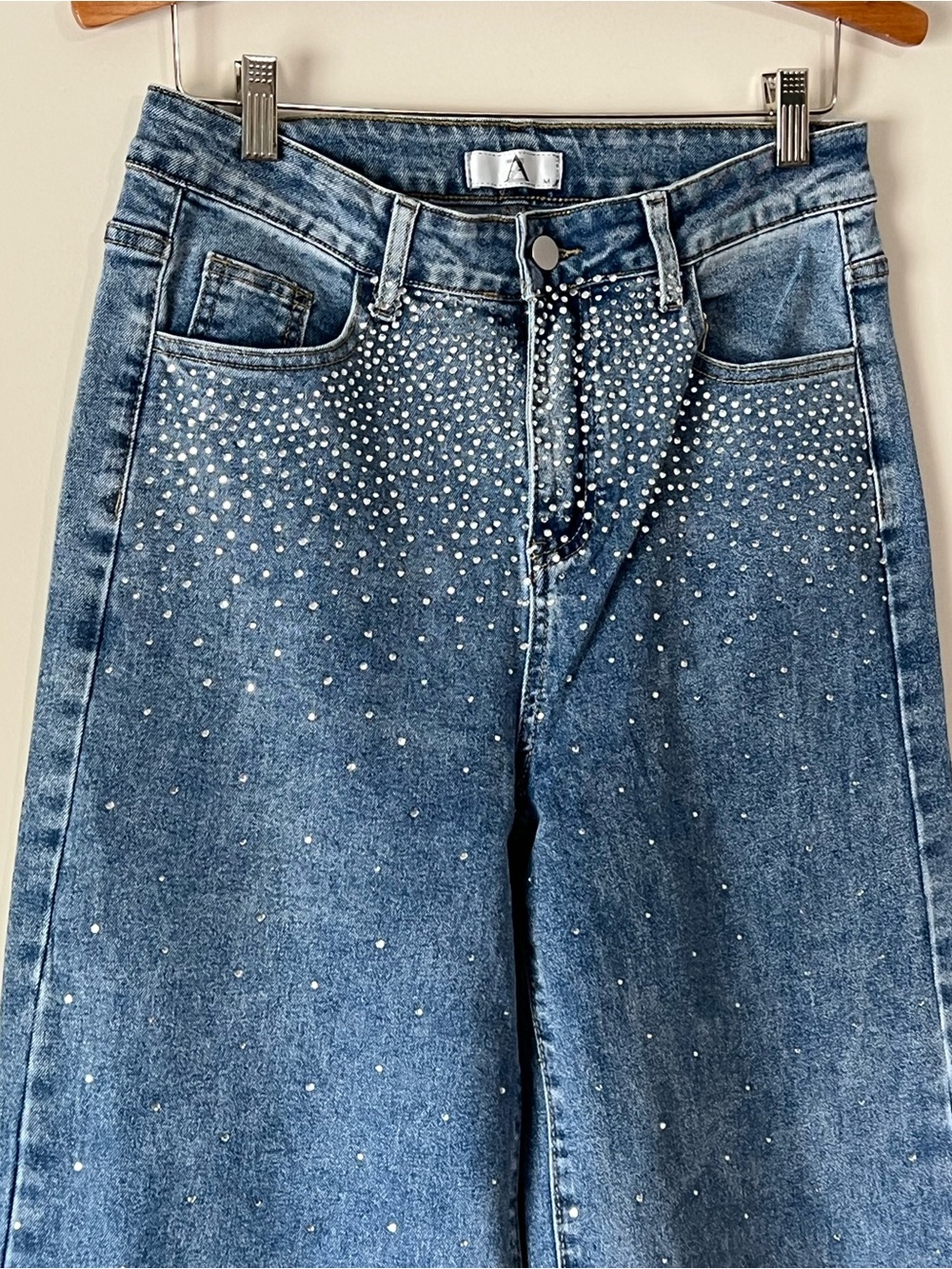 High-Rise Wide Leg Embellished Denim Jeans - Blue - Picture 4 of 9